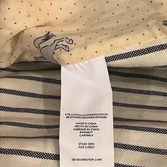 Cabi Olé Bell Sleeve Navy Striped Blazer
Jacket Size 6 - Picture 12 of 13